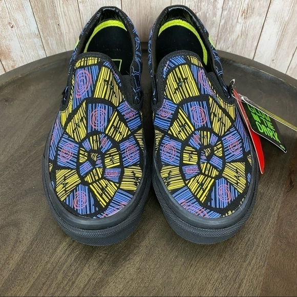 Vans x Disney The Nightmare Before Christmas Classic Slip On Sneaker Size 5 Wmn - Picture 4 of 14